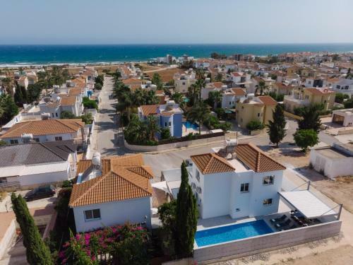 Agia Thekla Villa Ekaterina 4 Bdrm