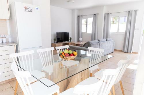 Agia Thekla Villa Ekaterina 4 Bdrm
