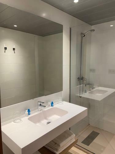 Hotel Mestral Perell�