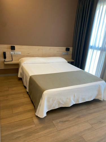 Hotel Mestral Perell�