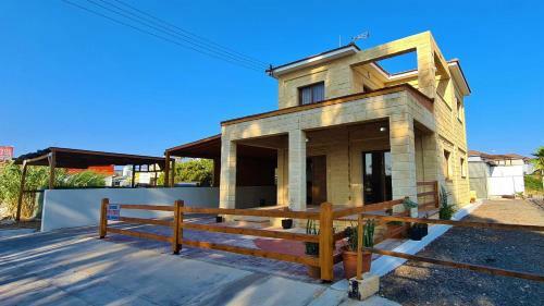 Stay Pernera House