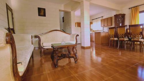 Stay Pernera House