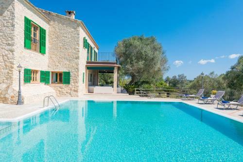 Villa March-ita
