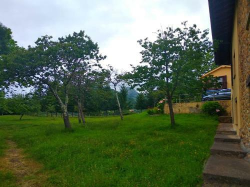 Agroturismo La Casona de Sovi�a