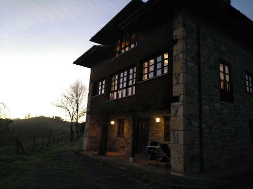 Agroturismo La Casona de Sovi�a
