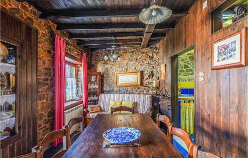 Amazing Home In El Lagar With 3 Bedrooms