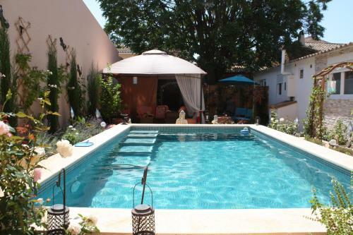 Bed & Breakfast Grande Suite II At Casa Grande Pinoso With Shared Pool