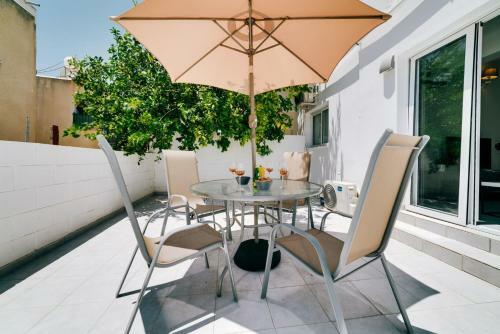 Apartment Cycy