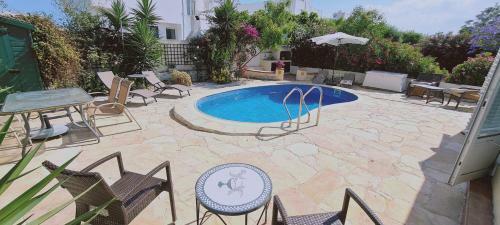 Swallow's Nest 3br Villa