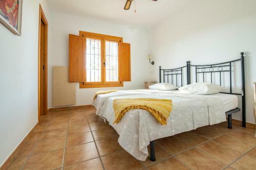 Casa Grande / Rosas Cantares