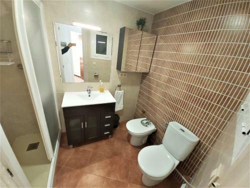 Apartamento Con Terraza Muy Cerca Del Mar