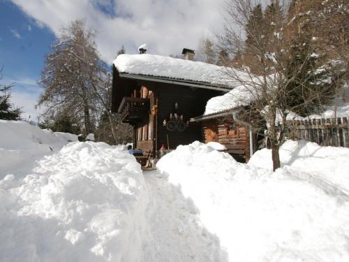 Holiday Home Sonnrasthutte Lienz