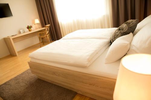 Pfeiler's B�rgerst�berl Hotel