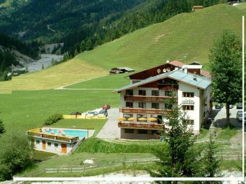 Hostal Gasthof Bergheimat