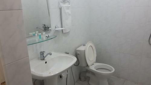 Azpetrol Hotel Gazax