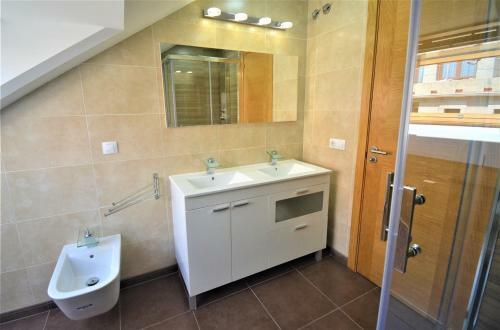 Apartamento �tico de Playa Con Vistas En Baltar