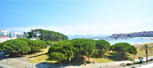 Apartamento �tico de Playa Con Vistas En Baltar
