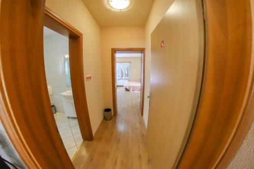 Apartments Crvena Jabuka 1
