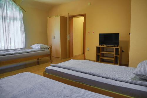 Apartments Crvena Jabuka 1