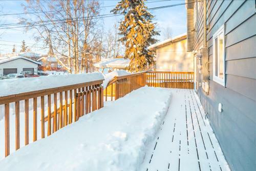 Midtown Anchorage Basecamp Condo A