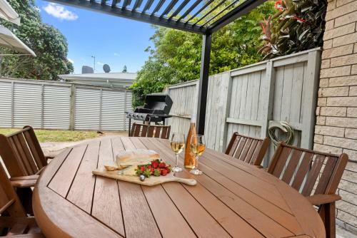 Casa Nostra - Mount Maunganui Holiday Home