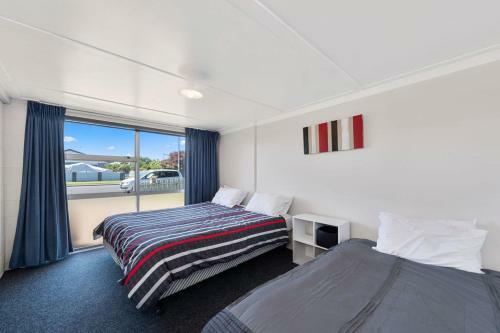 Casa Nostra - Mount Maunganui Holiday Home