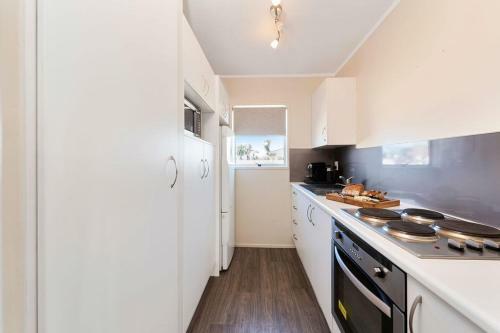 Casa Nostra - Mount Maunganui Holiday Home
