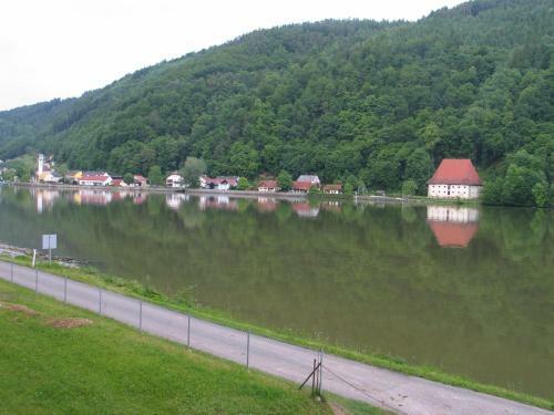 Hostal Idylle Am Donauufer