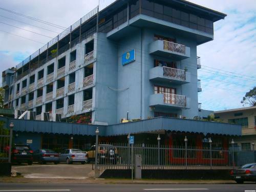 Southern Cross Hotel