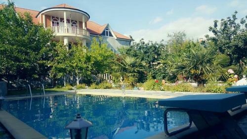 Paradise Villa