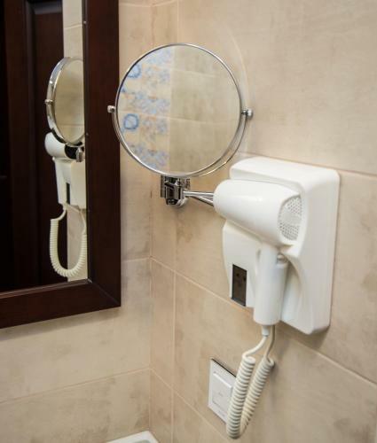 Macara Sheki City Hotel