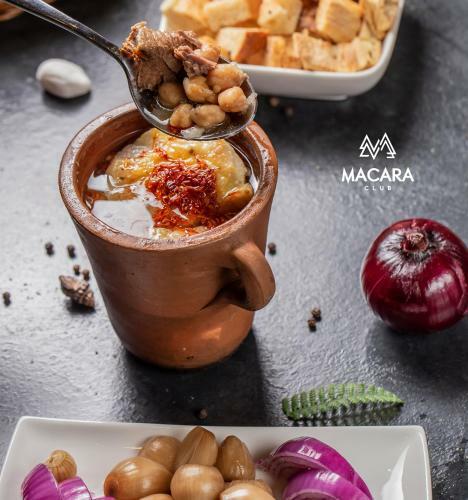 Macara Sheki City Hotel
