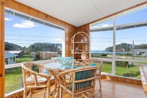 Matapouri Magic - Matapouri Holiday Home