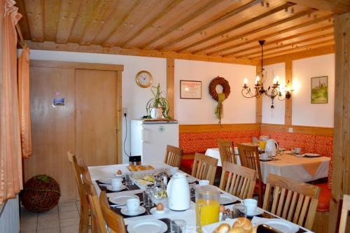 Hostal G�stehaus Pfisterer