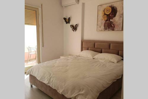 Super Comfortable Green Apartment