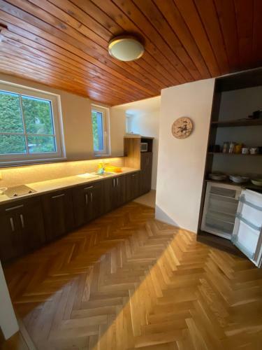 Villa Apartm�ny Laura