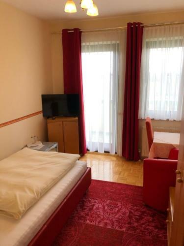 Bed & Breakfast Haus Camelia