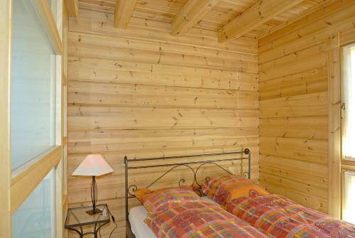 Chalet Calin Nend100