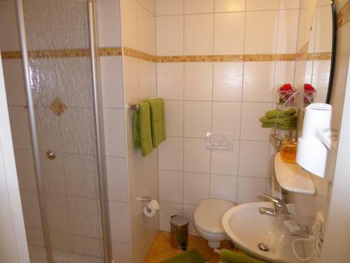 Hostal Pension Roseng�rtchen