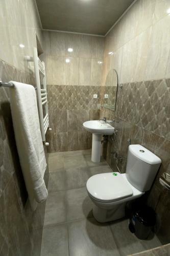 Karnel Hotel