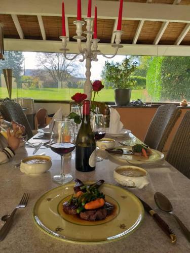 Bed & Breakfast Ch�teau Les Tourelles