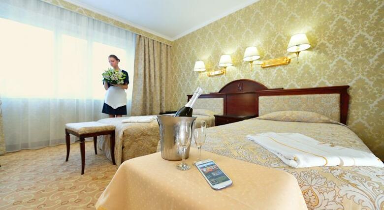 Hotel G Empire