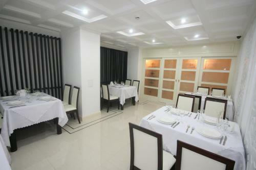 Hotel Prestige