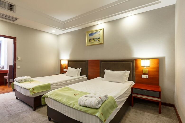 Hotel Renion Residence