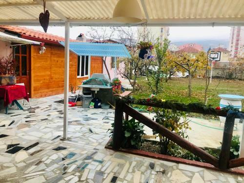 Hostal Traditional Cottage With Fireplace By Lake Ohrid