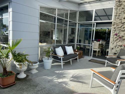 Apartamentos Maison Blue - Chic Inner City Townhouse