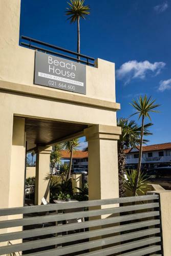 Hostal Beach House Studios
