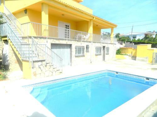 Apartamentos La Cova