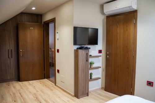 Hostal Iballe Guesthouse