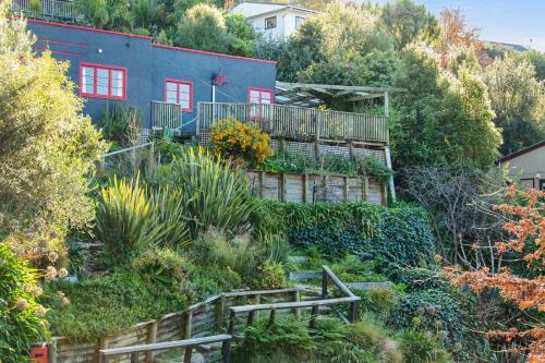 Haven Views - Nelson Holiday Home